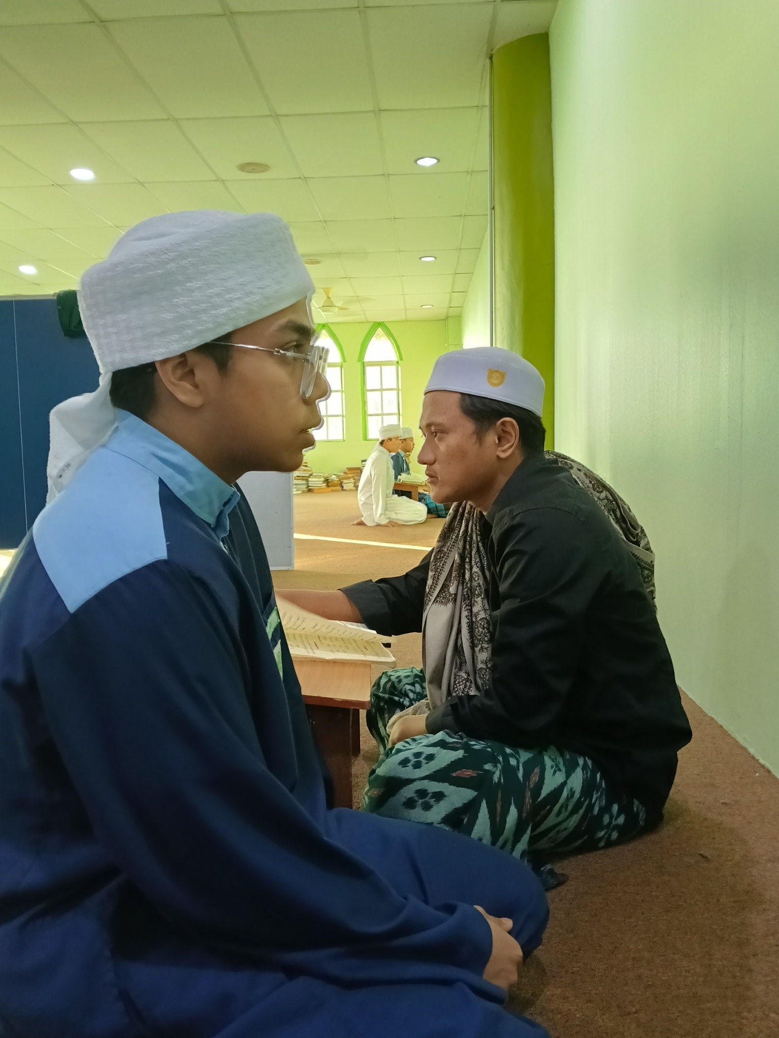 https://tahfiz.awfatech.com/hadis/content/news/newsf1_DH039_1754464483.jpg